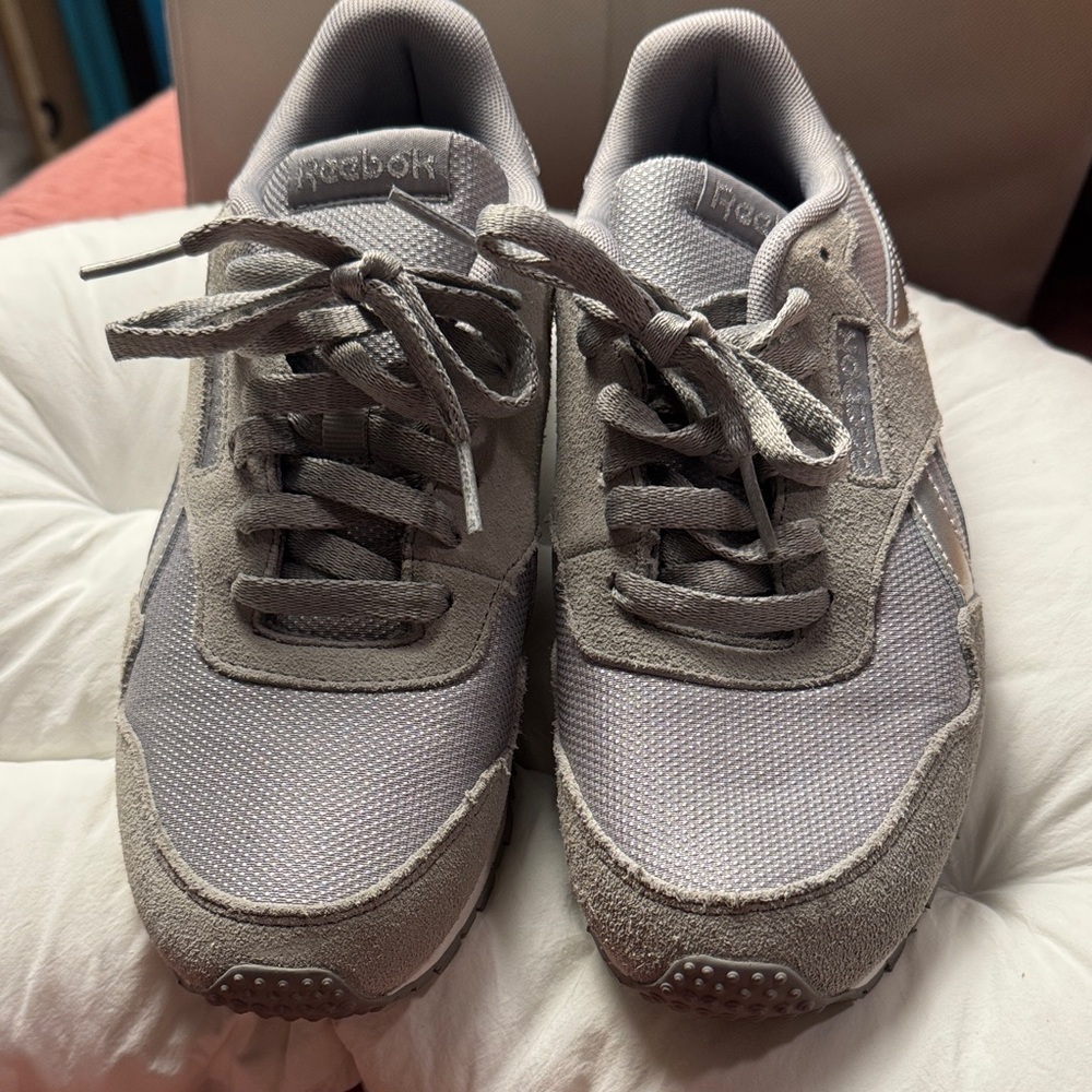 Reebok Light Gray Athletic Shoes